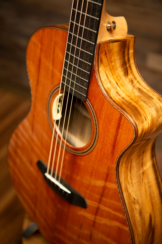 Breedlove Guitars Debuts Oregon Concert CE Figured Redwood-Myrtlewood
