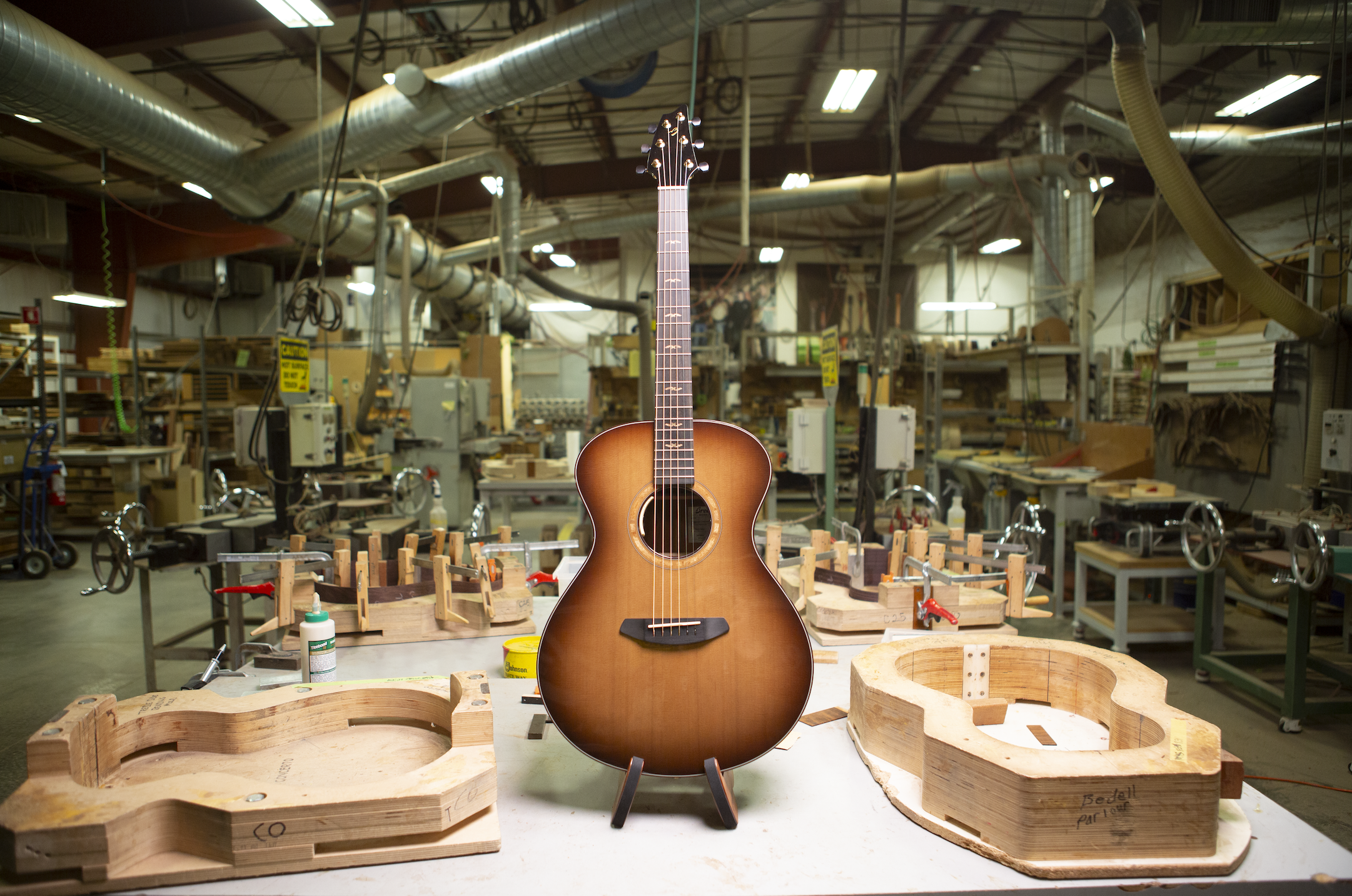 Breedlove Guitars Debuts Legacy Concert Shadowburst E Red Cedar-Bubinga LTD at 2025 NAMM Show