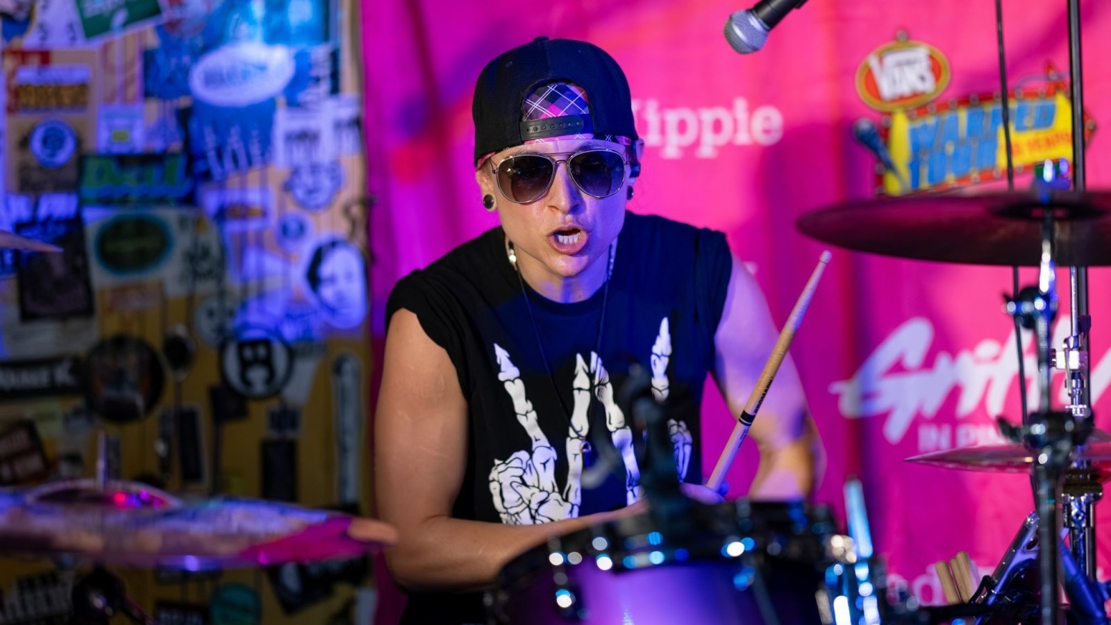 Hot Licks Guitar Shop Raises Thousands to Combat Breast Cancer