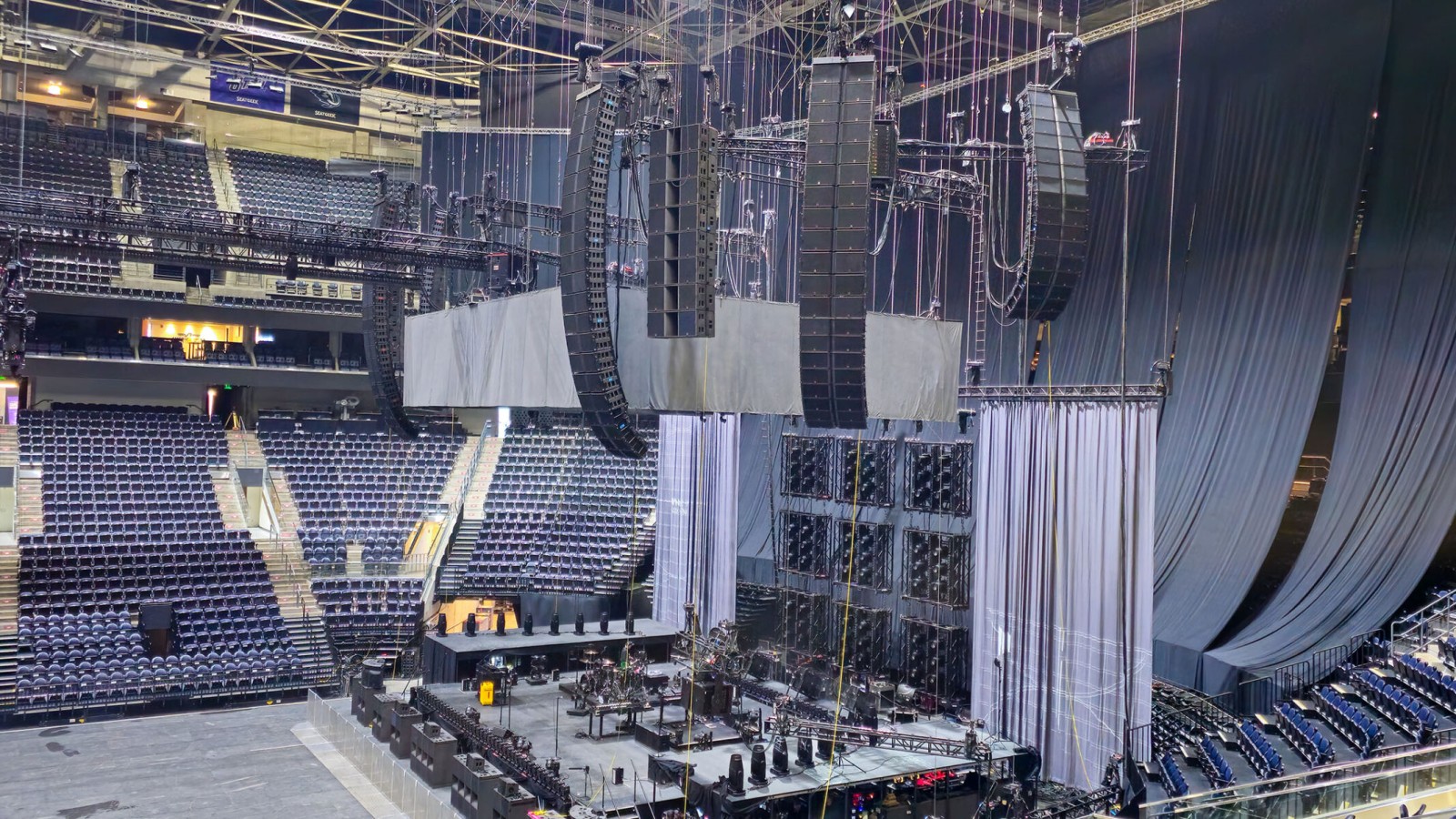 Nine Inch Nails Continue to Push Forward with L-Acoustics on Peel It Back Tour
