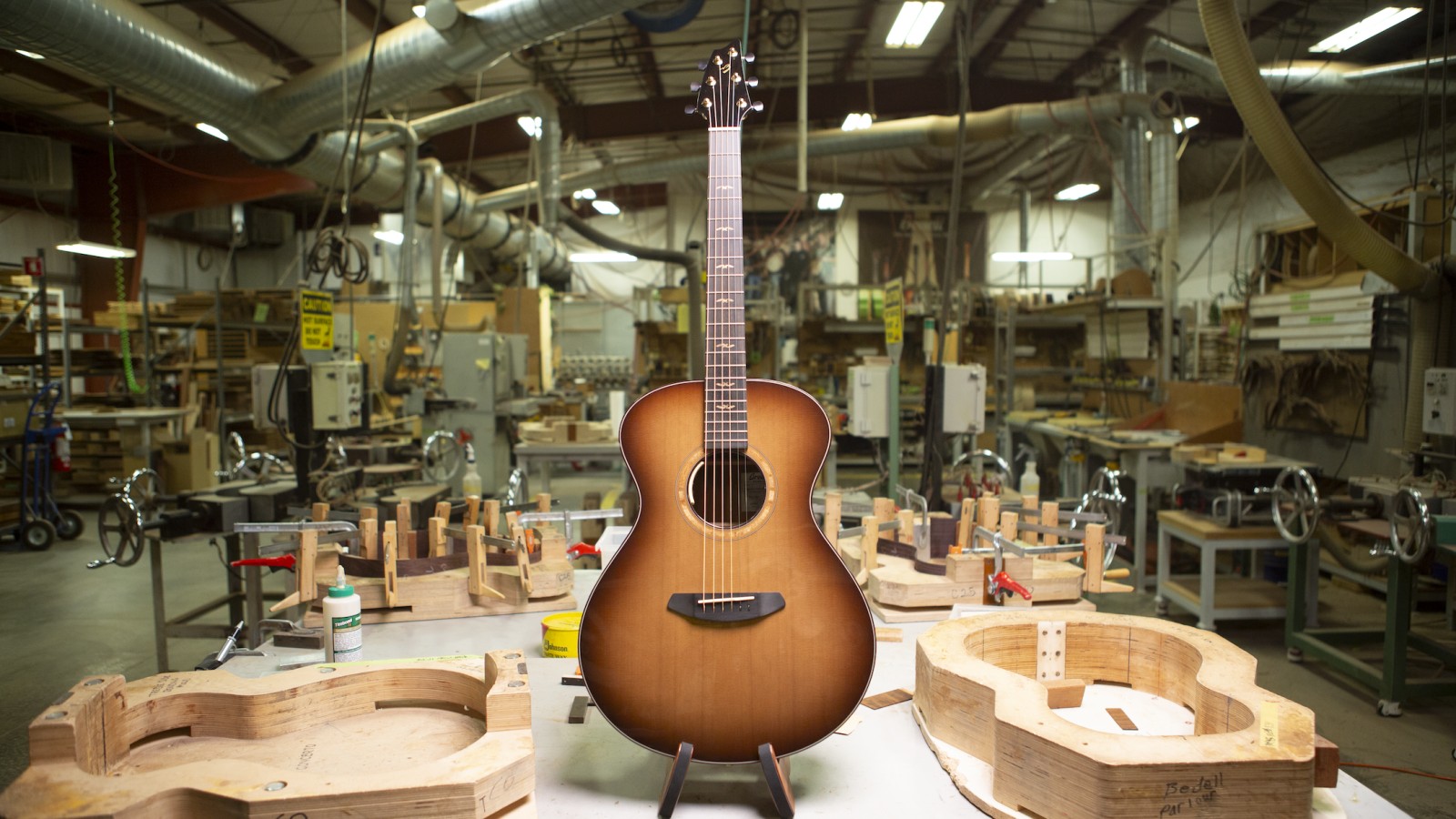 Breedlove Guitars Debuts Legacy Concert Shadowburst E Red Cedar-Bubinga LTD at 2025 NAMM Show