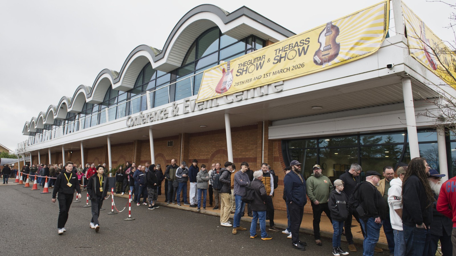 The Guitar Show and The Bass Show Sells Out 10th Anniversary Event