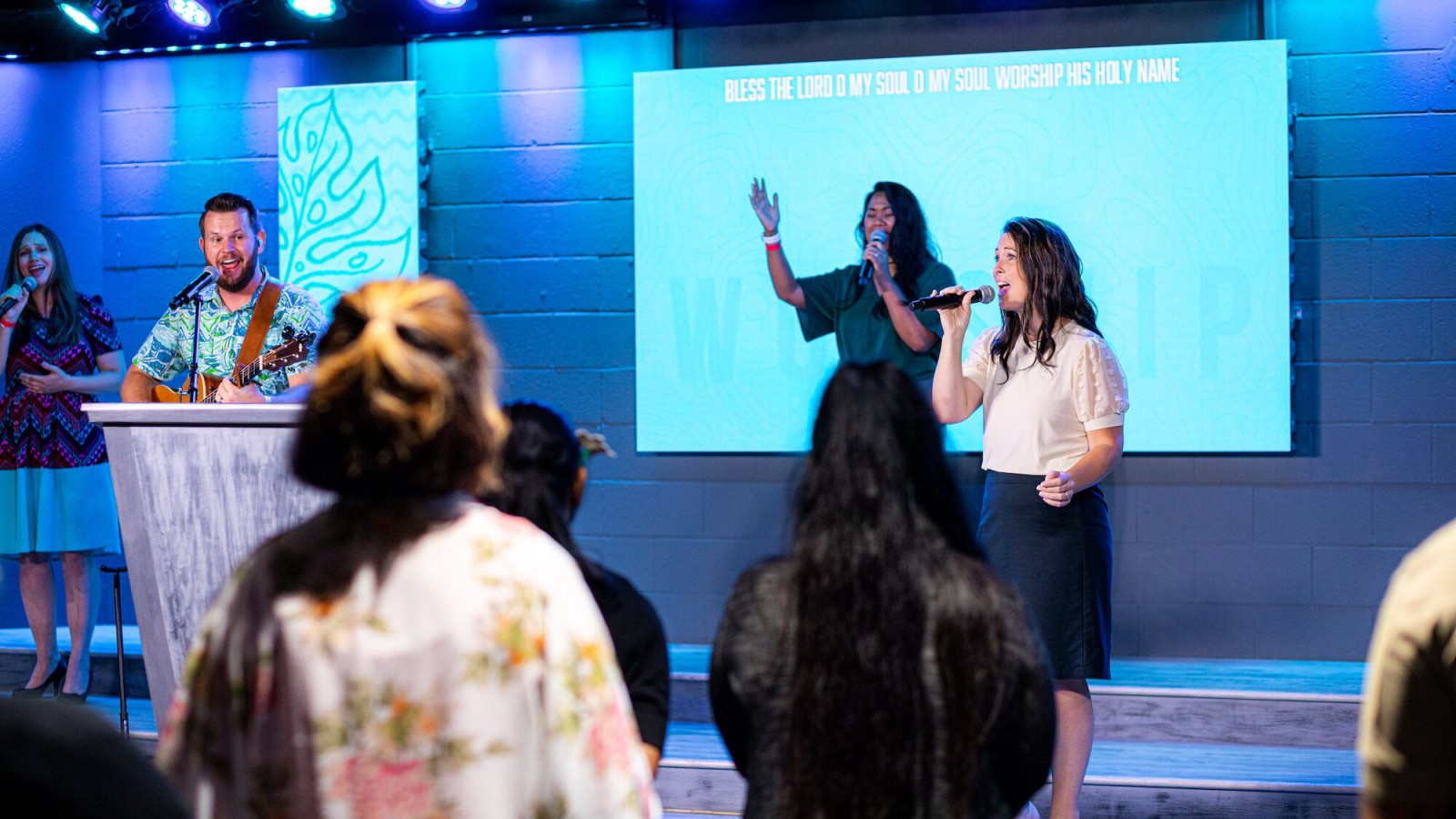 Successful 5 Words Media #FreeChurchAV Contest Continues With Season 3