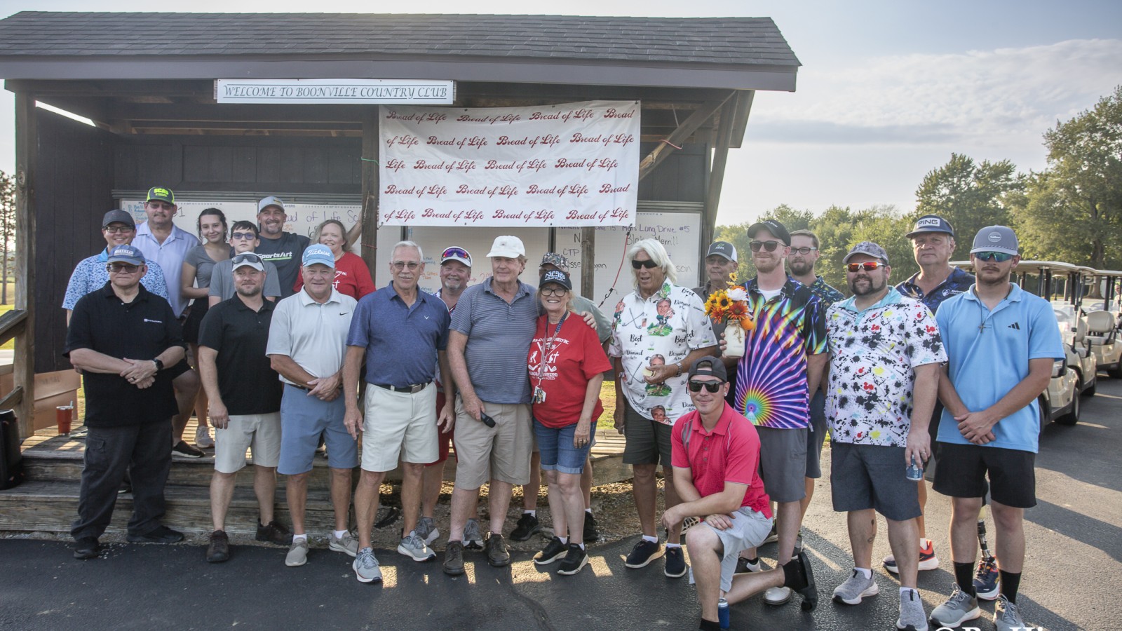 Pearl River Guitars Powers Charity Weekend in Southern Indiana; Artists Praise A800N-D Guitar
