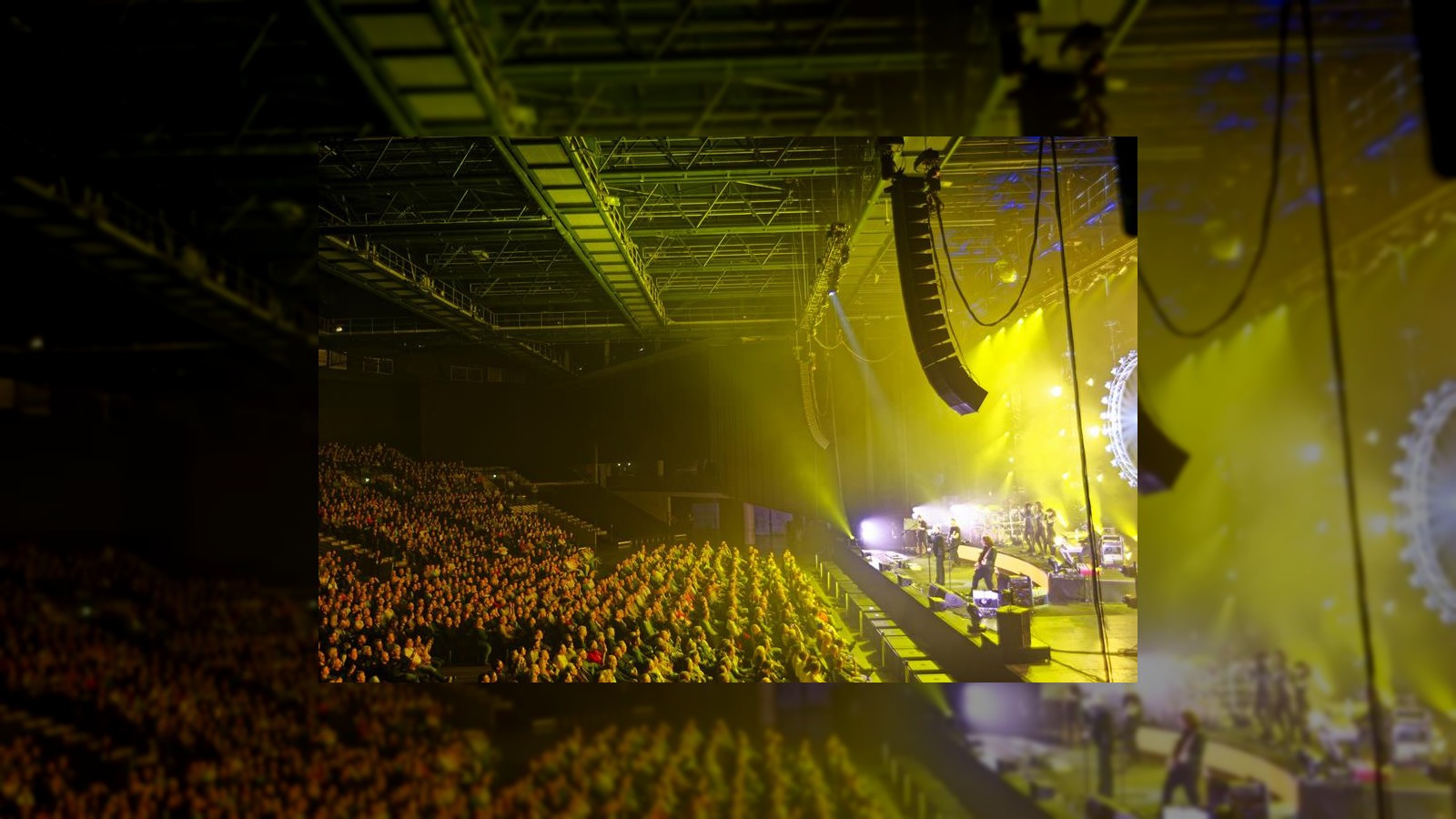 Martin Audio System Powers Australian Pink Floyd Show Tour