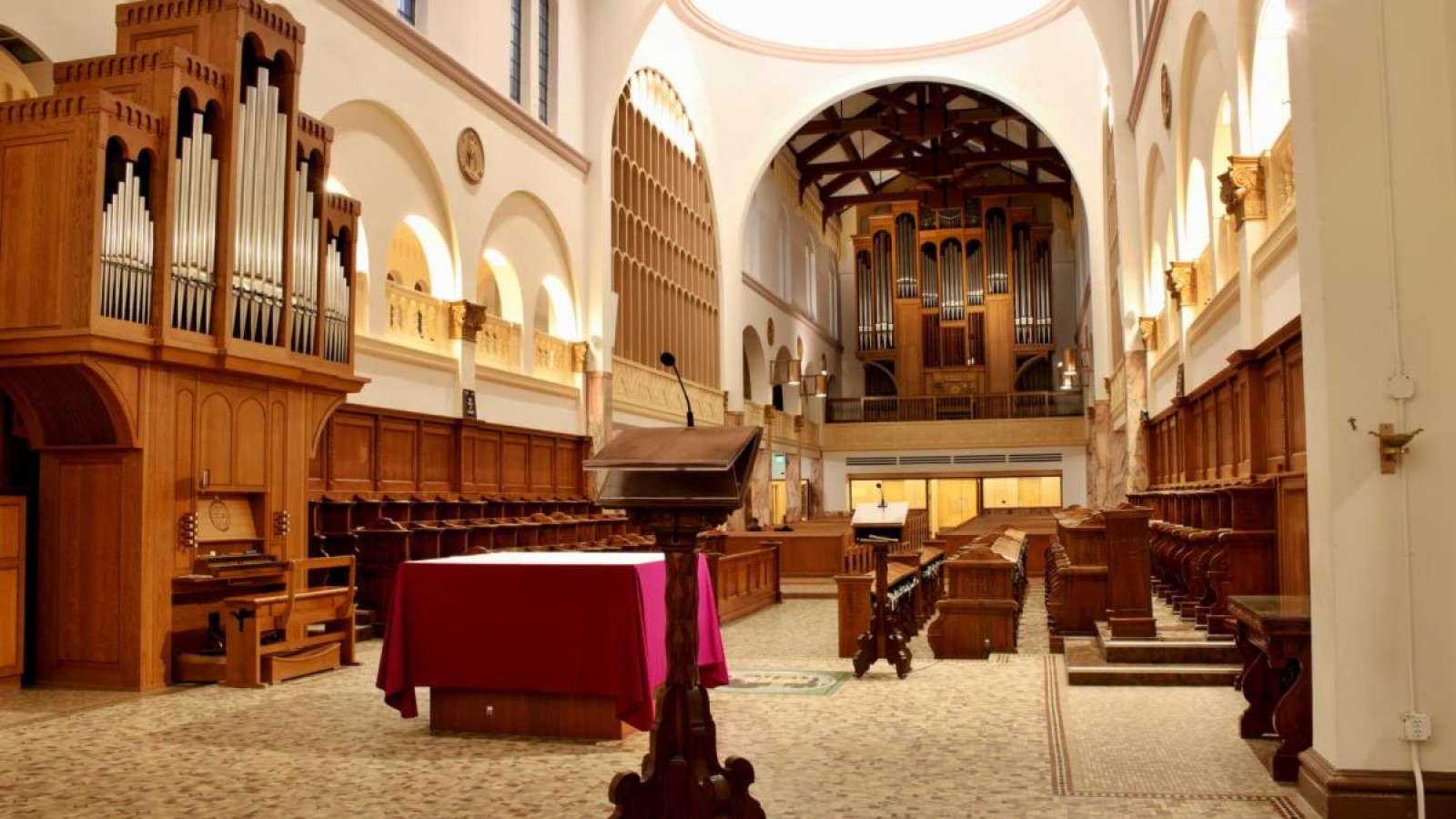 Churches From Coast to Coast Receive Clarity and Consistency With DPA Microphones