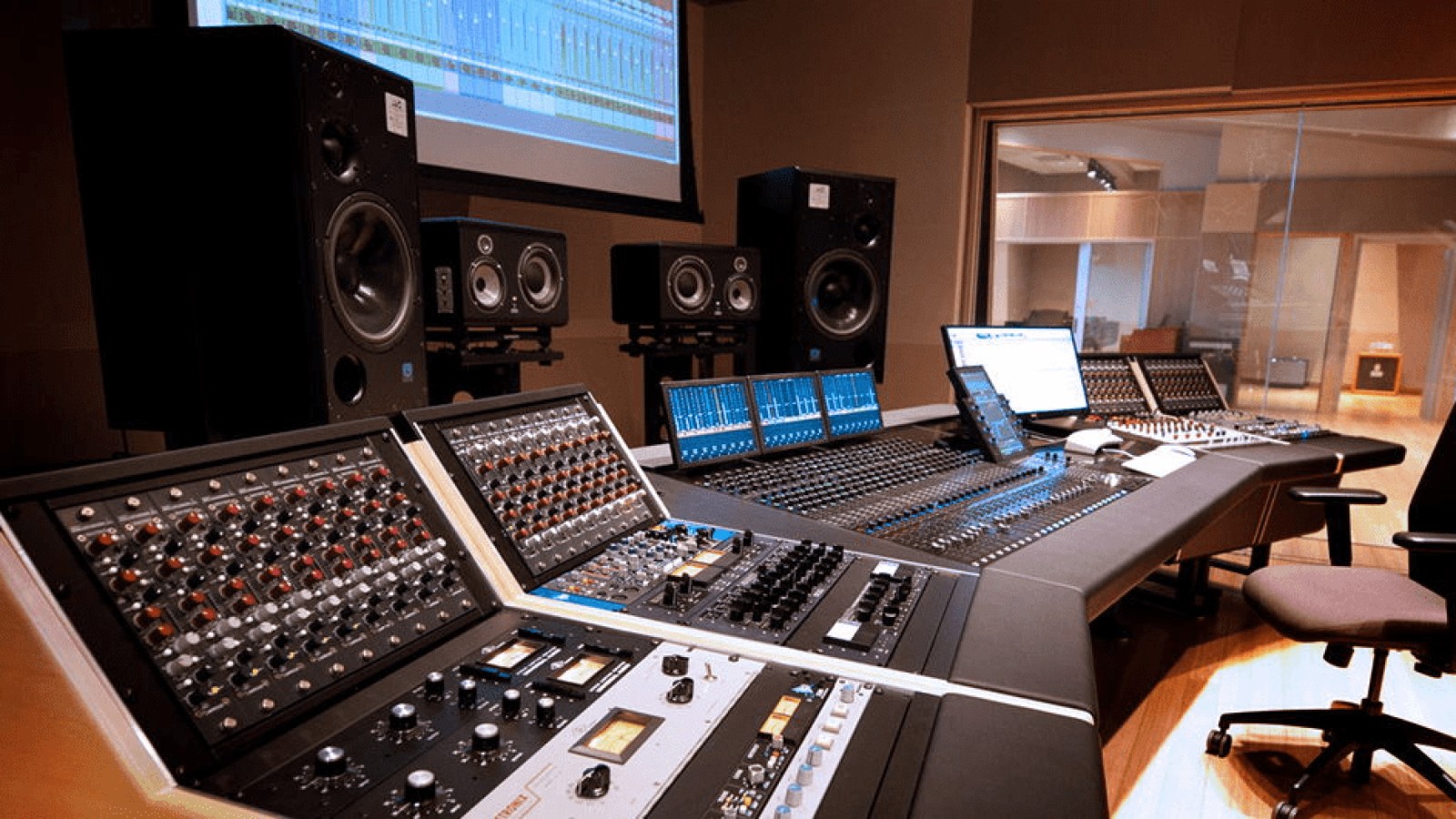 Sweetwater Studios Announces 3-Day Songwriter Workshop with Davis Naish and Marshall Altman